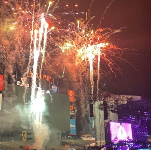 PYROTECHNICS  Effect 5